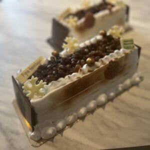 Buche rhum rozijnen 8p